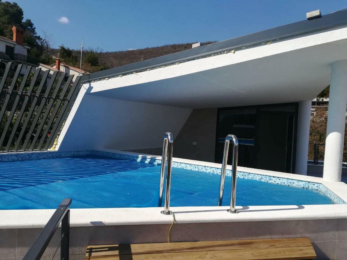 Apartments In Villa Ziza, Rooftop Swimming Pool Опатия Экстерьер фото