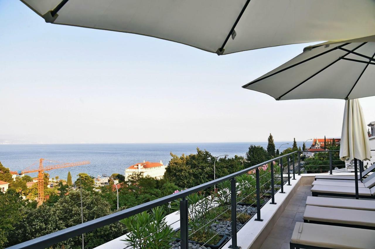 Apartments In Villa Ziza, Rooftop Swimming Pool Опатия Экстерьер фото