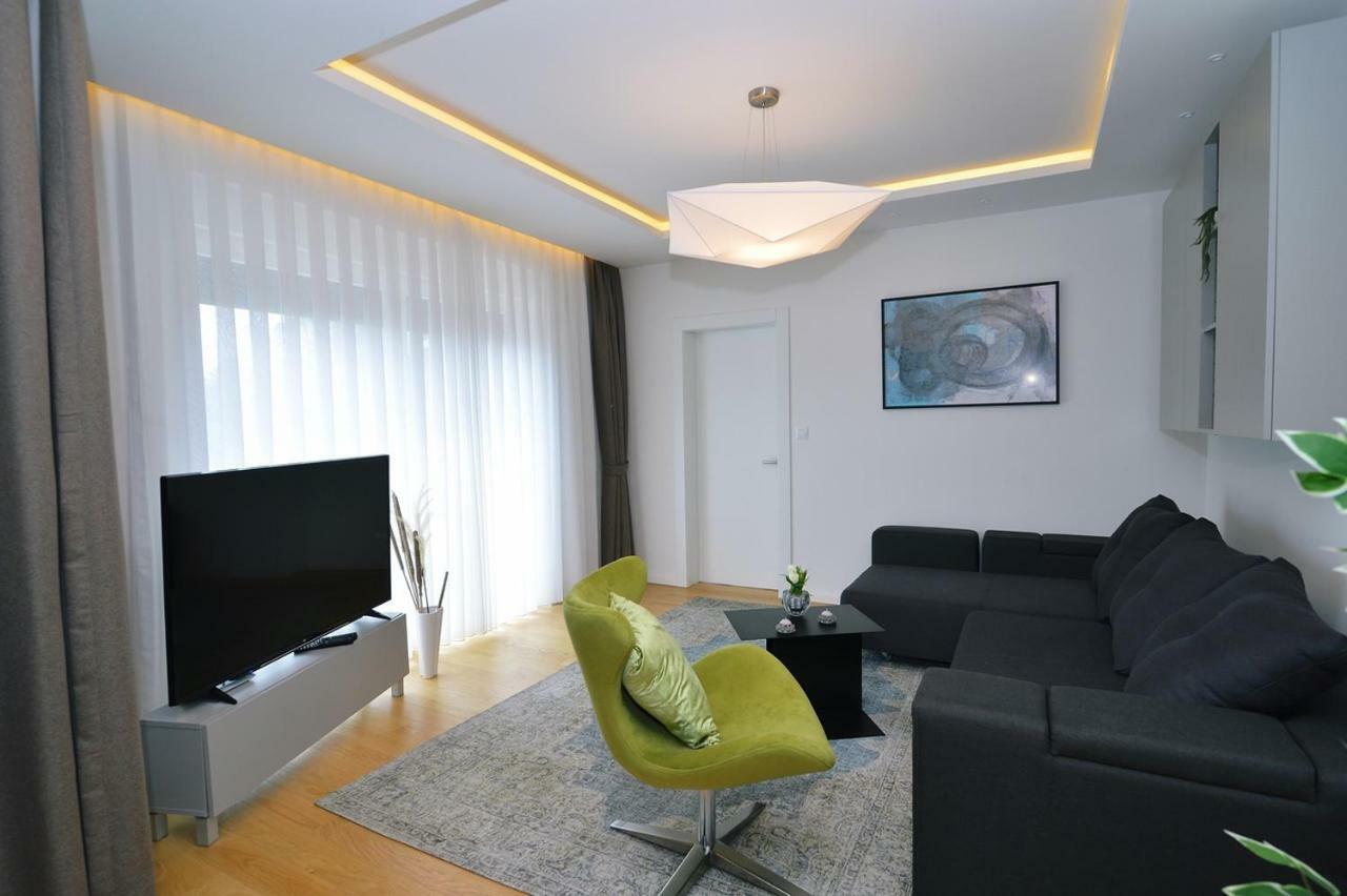 Apartments In Villa Ziza, Rooftop Swimming Pool Опатия Экстерьер фото