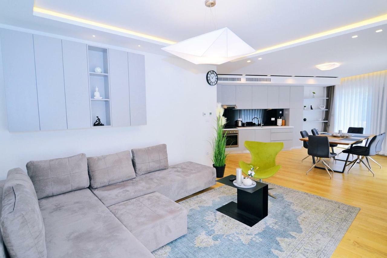 Apartments In Villa Ziza, Rooftop Swimming Pool Опатия Экстерьер фото